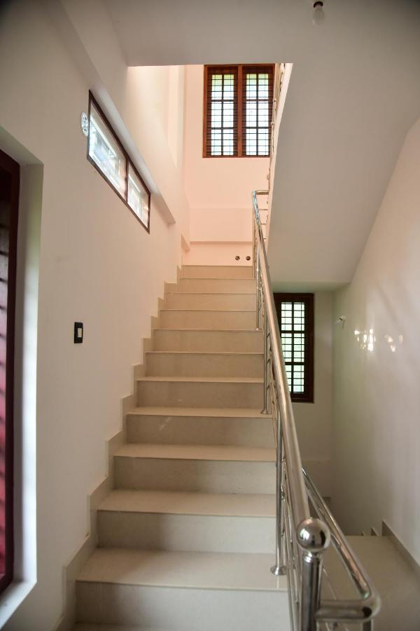 Ferienwohnung Devi Kripa Residency Varkala Exterior foto