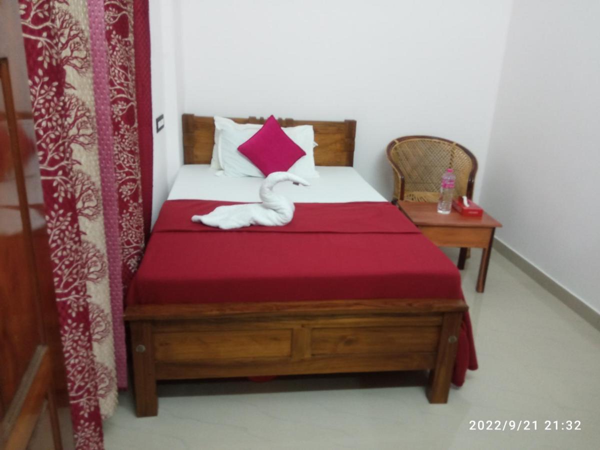 Ferienwohnung Devi Kripa Residency Varkala Zimmer foto