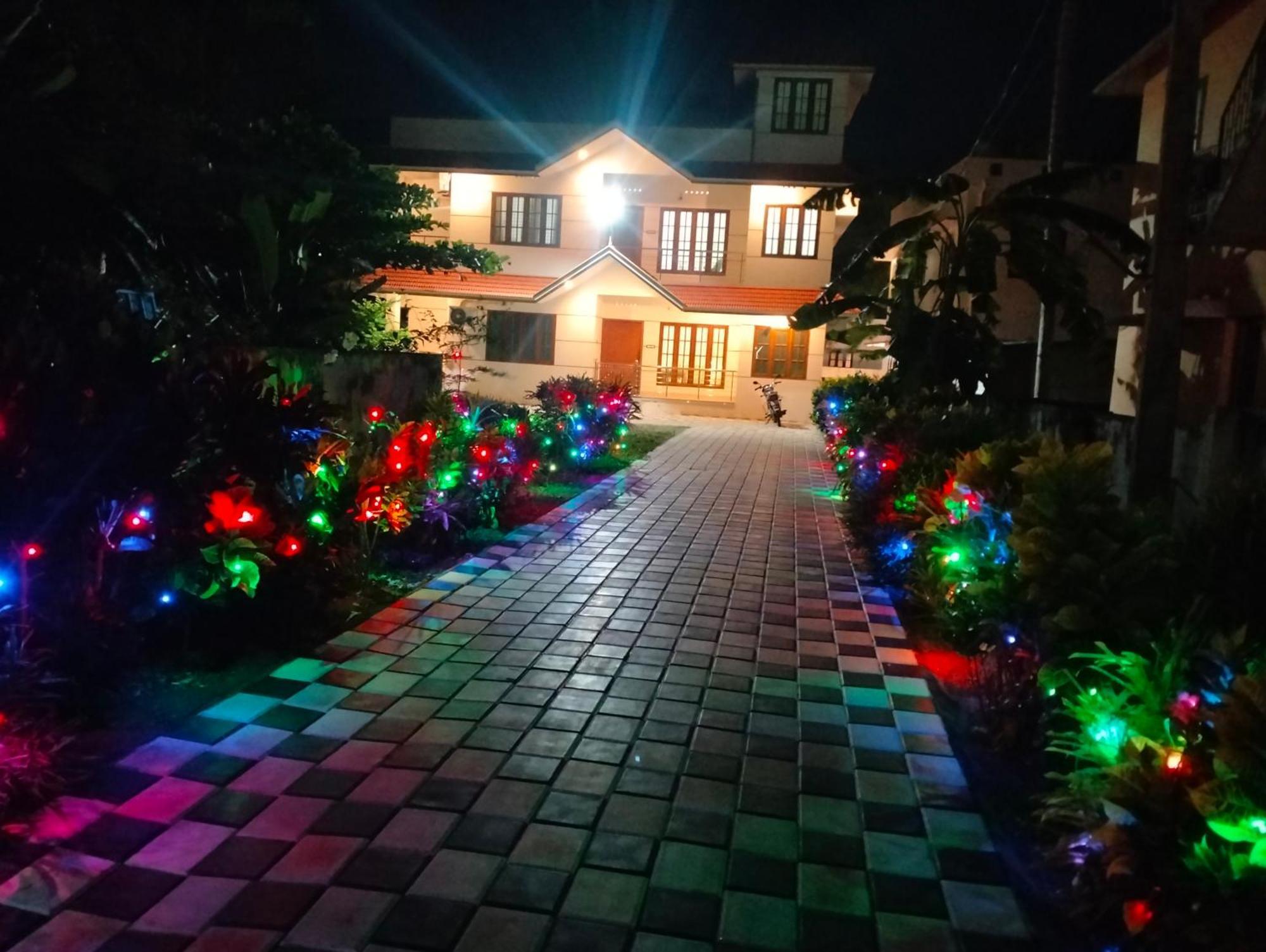 Ferienwohnung Devi Kripa Residency Varkala Exterior foto